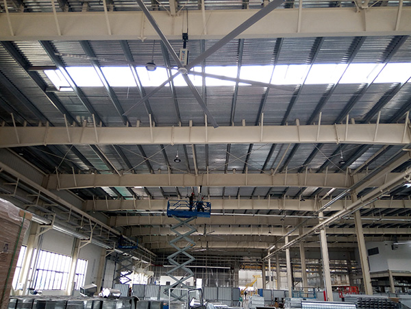 東莞工業(yè)大風(fēng)扇安裝 步驟